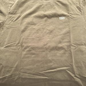 Kith T shirt